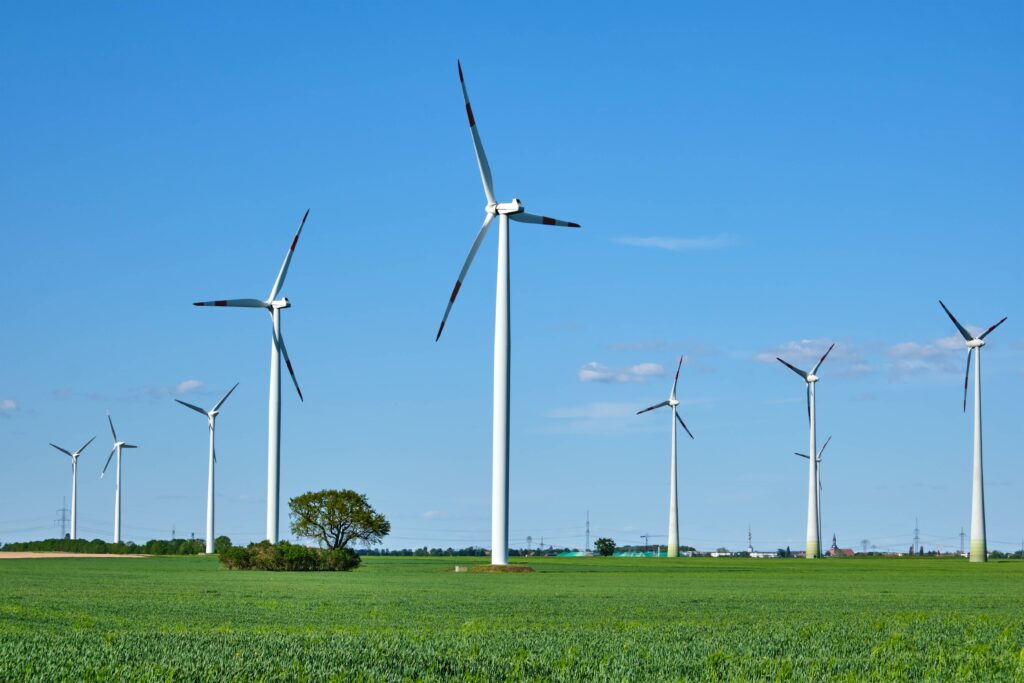 Know What IS Wind Energy With It's Advantages And Uses